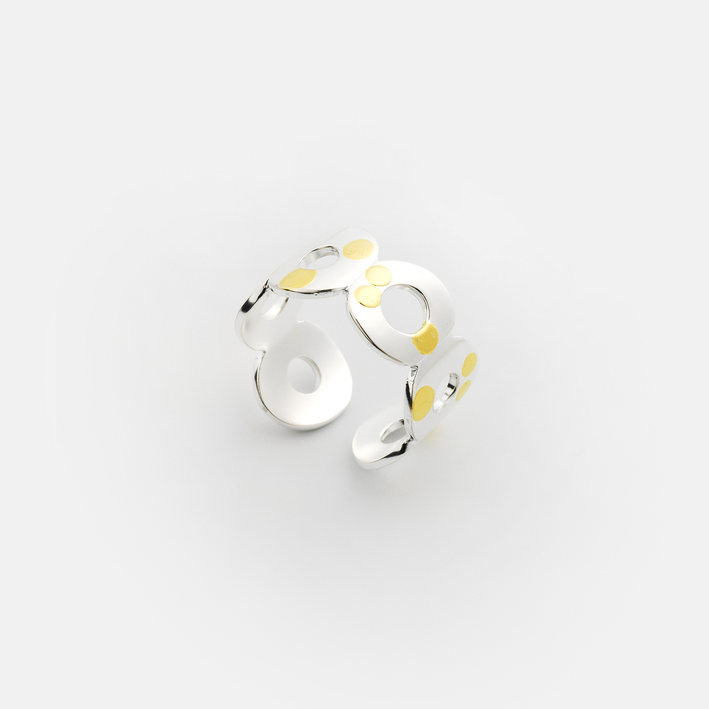 Kairoi Ring